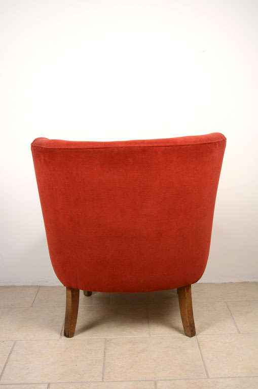 Mid-20th Century Pair of Red Slipper Chairs