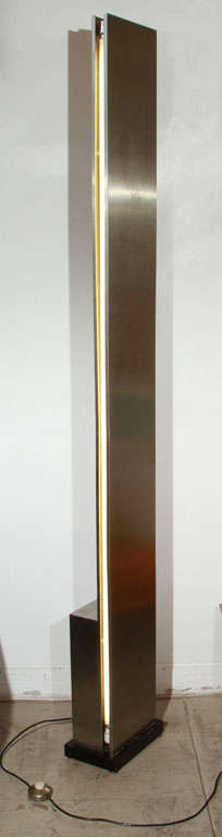 Nanda Vigo for Arredoluce “Manhattan” floor lamp in stainless steel, enameled steel