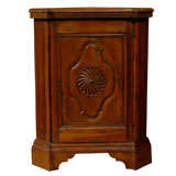 Early 19th Century Italian Corner Cabinet Early 19th Century Italian Corner Cabinet