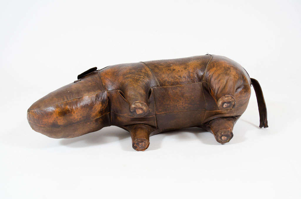 English Hand-Stitched Leather Rhino Footstool by Omersa In Excellent Condition For Sale In New York, NY