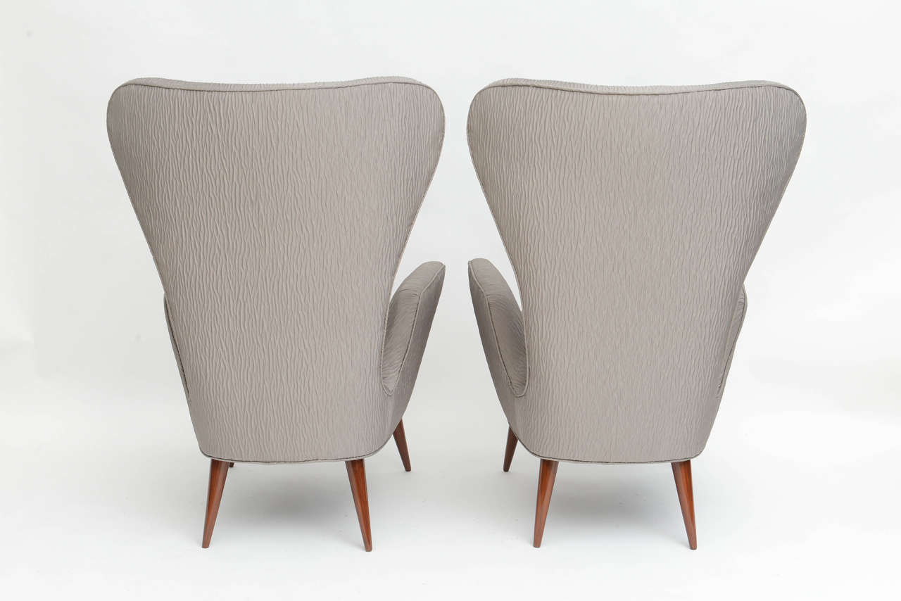Mid-20th Century Pair of Italian Modern High Back Chairs, Italy For Sale