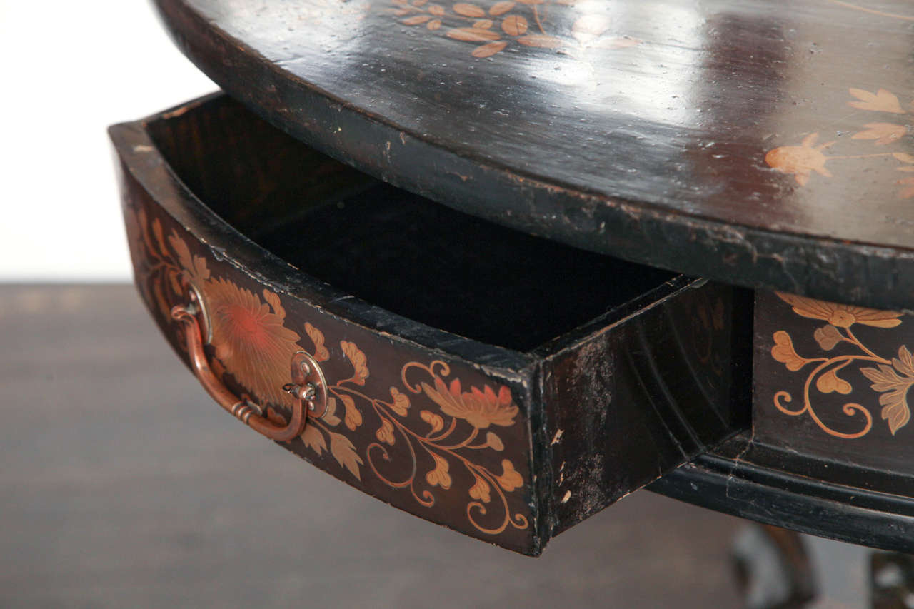 19th Century Chinese Lacquer Drum Table 2