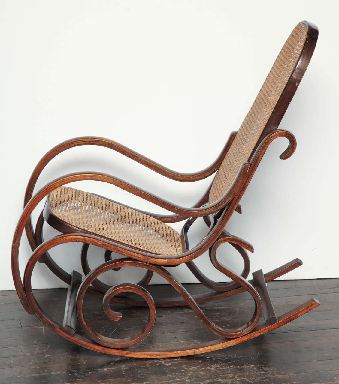 20th Century Thonet Style Rocker In Good Condition In New York, NY