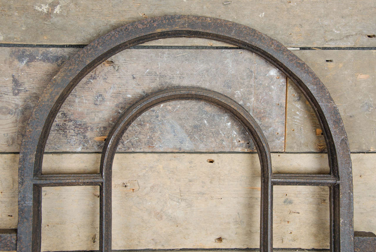 Antique Victorian Arched, Cast Iron Window Frames In Distressed Condition In London, GB