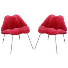 Pair of Modern Lips Pop Fun Chairs