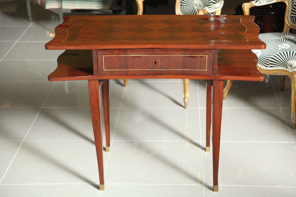 French Art Deco Mahogany Writing Table In Excellent Condition For Sale In Hollywood, FL