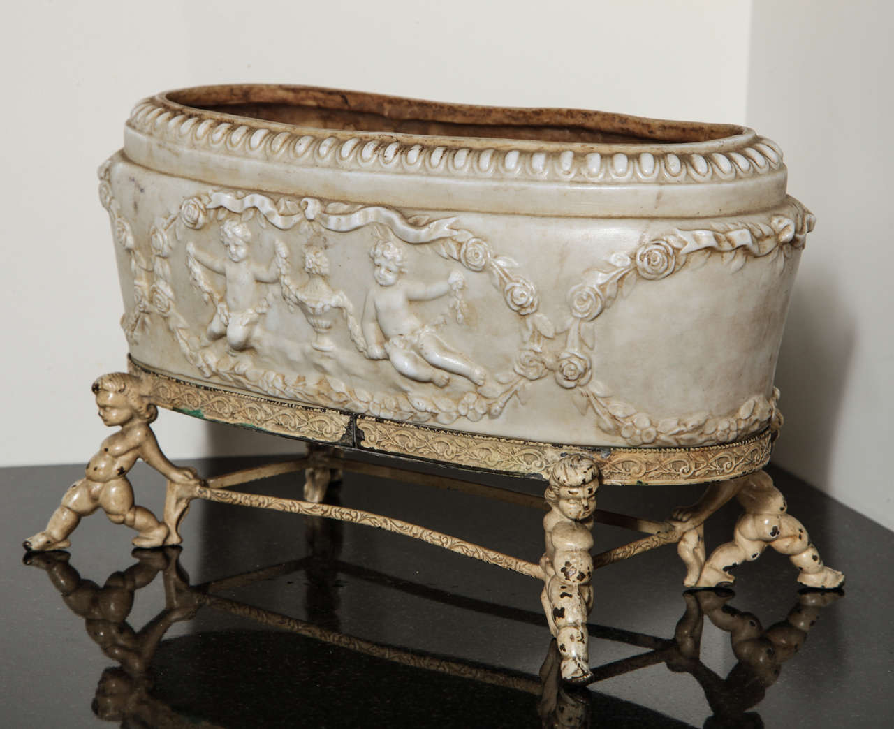 18th Century Continental Porcelain Hallmarked Jardiniere 1