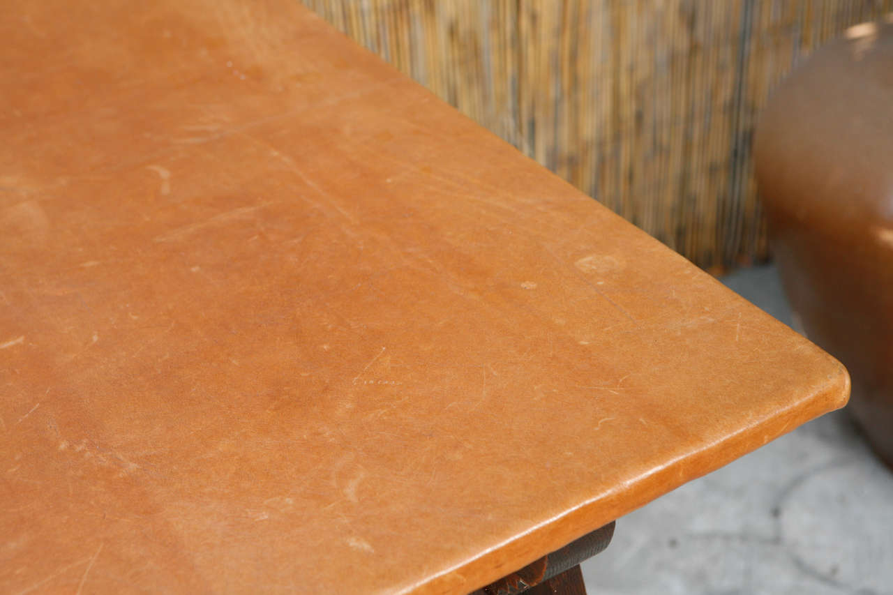 Oak And Leather Table For Sale 3