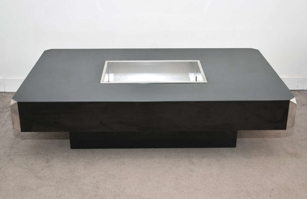 Late 20th Century 1970s Italian Coffee Table For Sale
