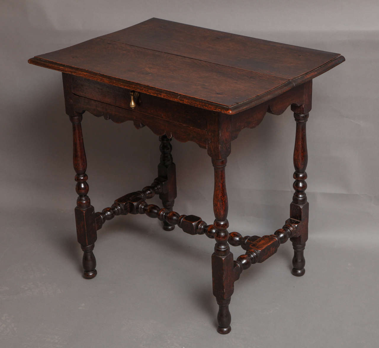 Queen Anne Period Oak Side Table 5