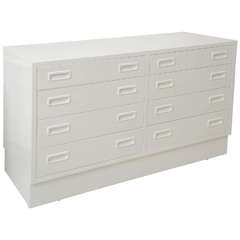 Mid-Century Modern Chest of Drawers