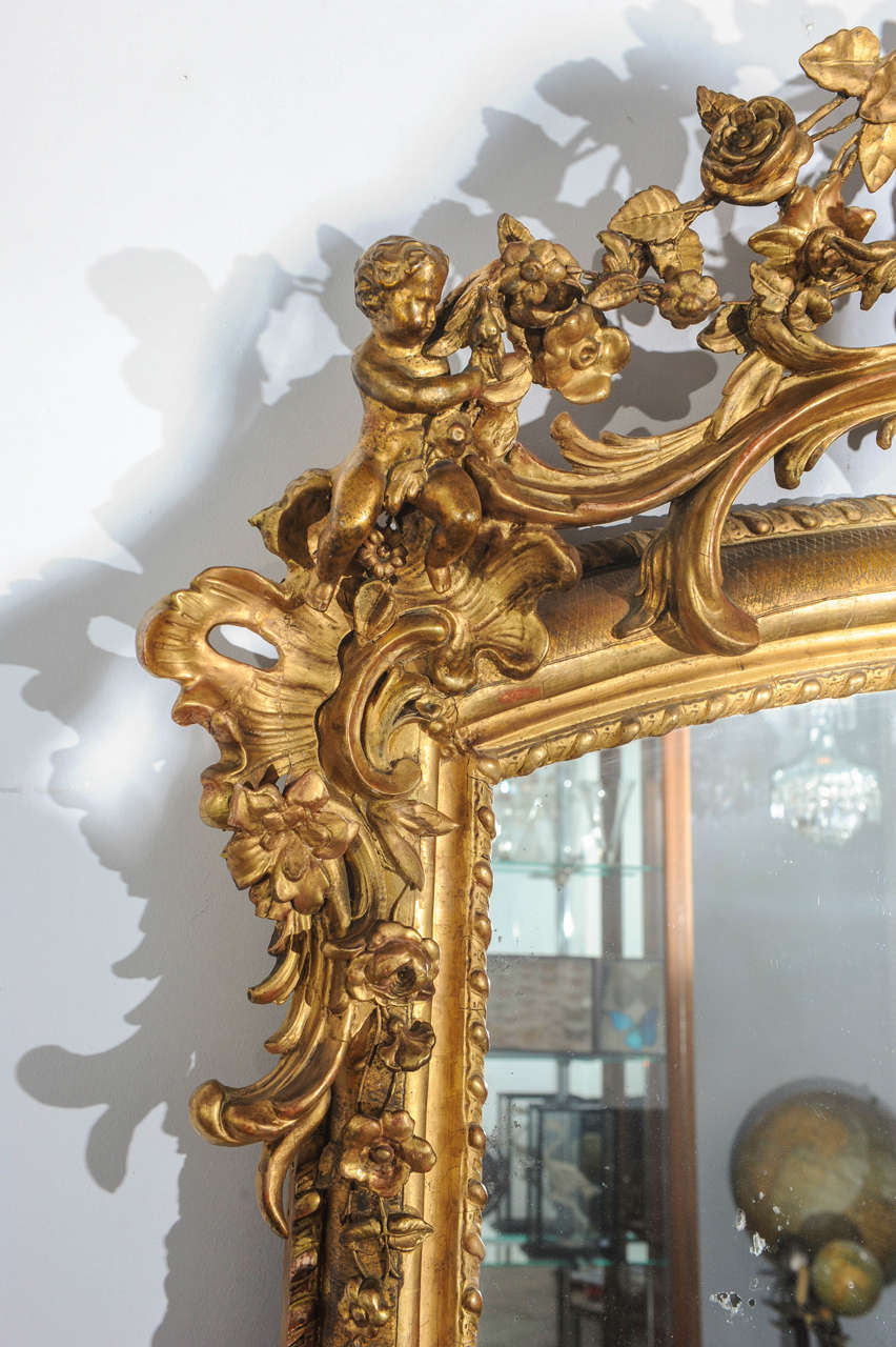 Large and Richly Decorated 19th Century French Rococo Giltwood and Gesso Mirror In Good Condition In Baambrugge, NL