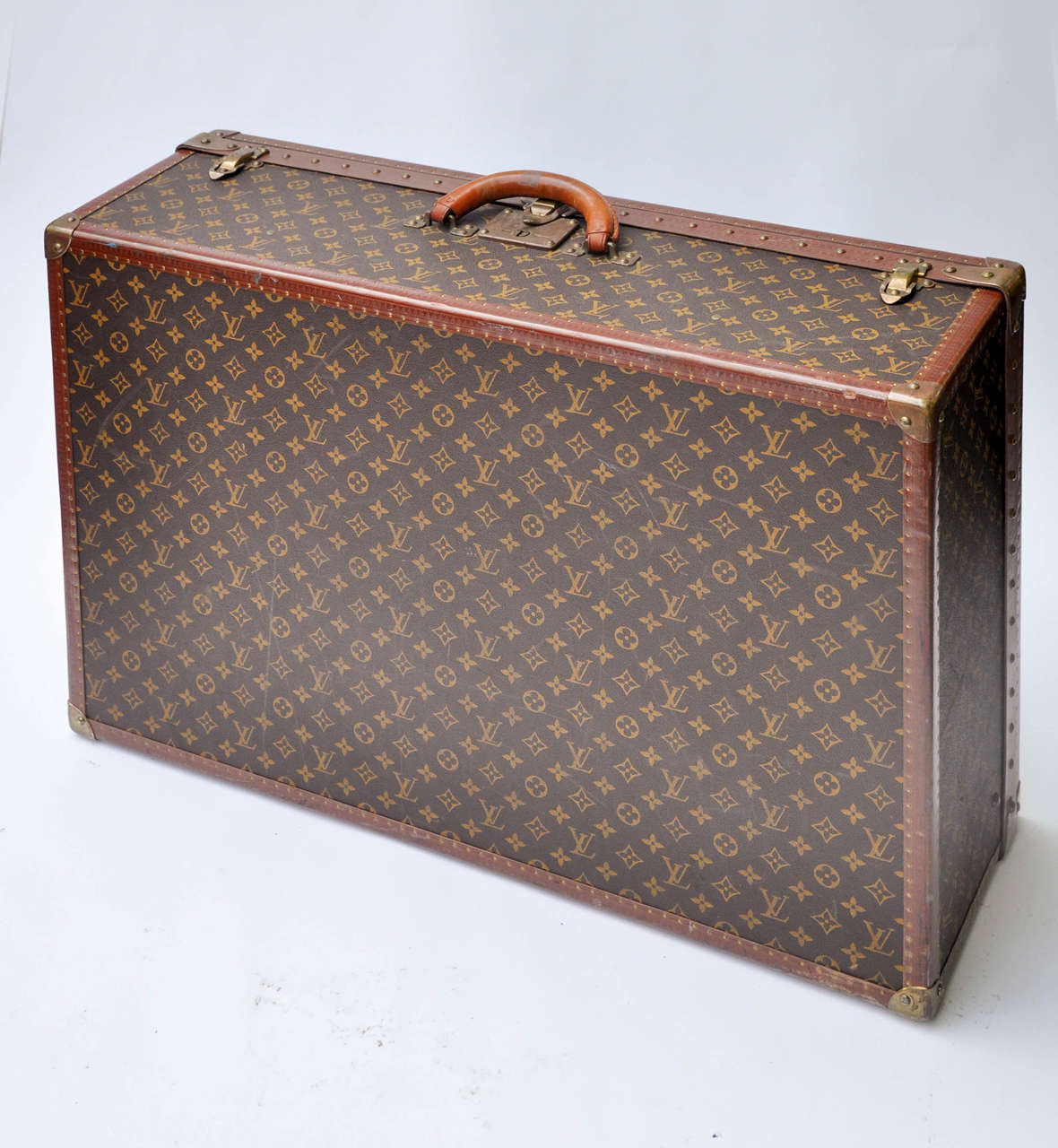 Louis Vuitton "Pullman" Case