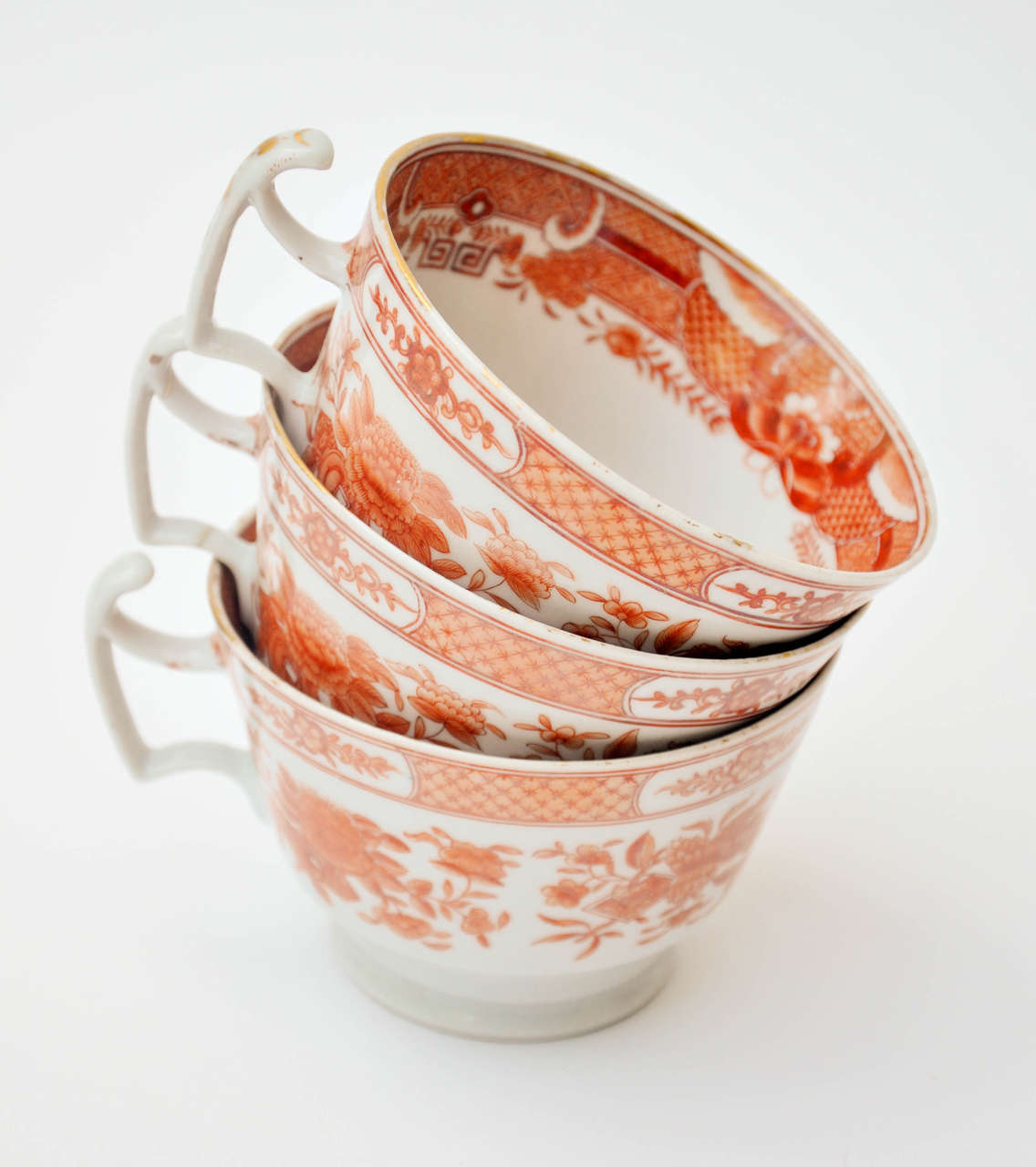 19th Century Set of Eight Chinese Export Orange Fitzhugh Tea Cups and Saucers, circa 1840