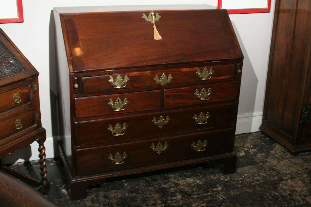 English George II Bureau