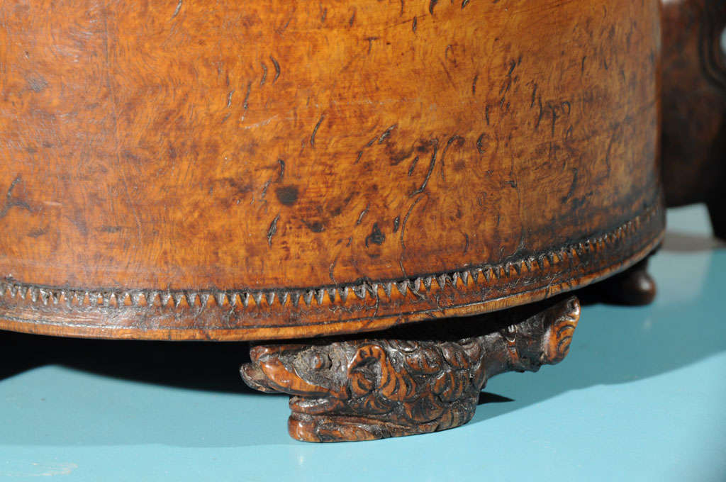 Burl Norwegian Wooden Tankard with Lid