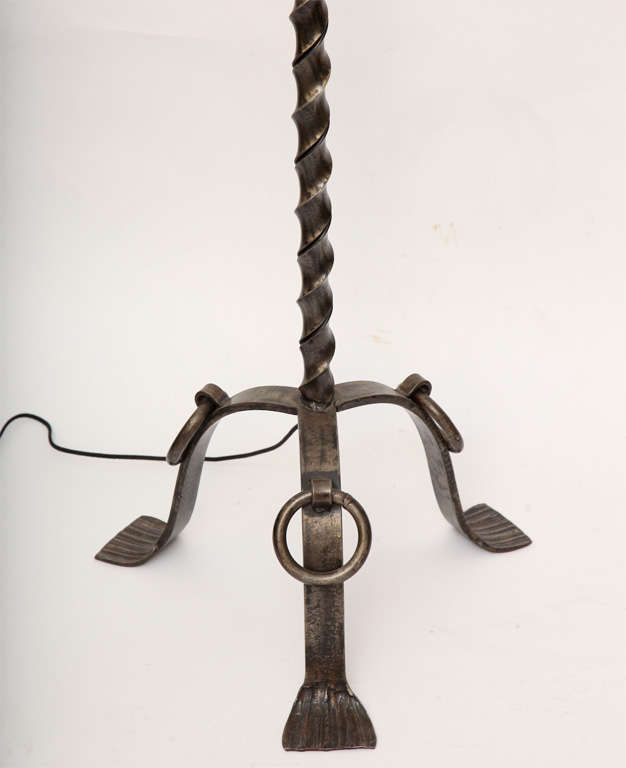 1940s French Art Moderne Floor Lamp Crafted of Wrought Iron In Excellent Condition In New York, NY