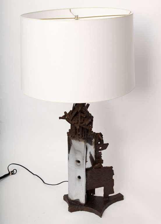 Table Lamp Brutalist Mid Century Modern iron 1960's In Good Condition For Sale In New York, NY
