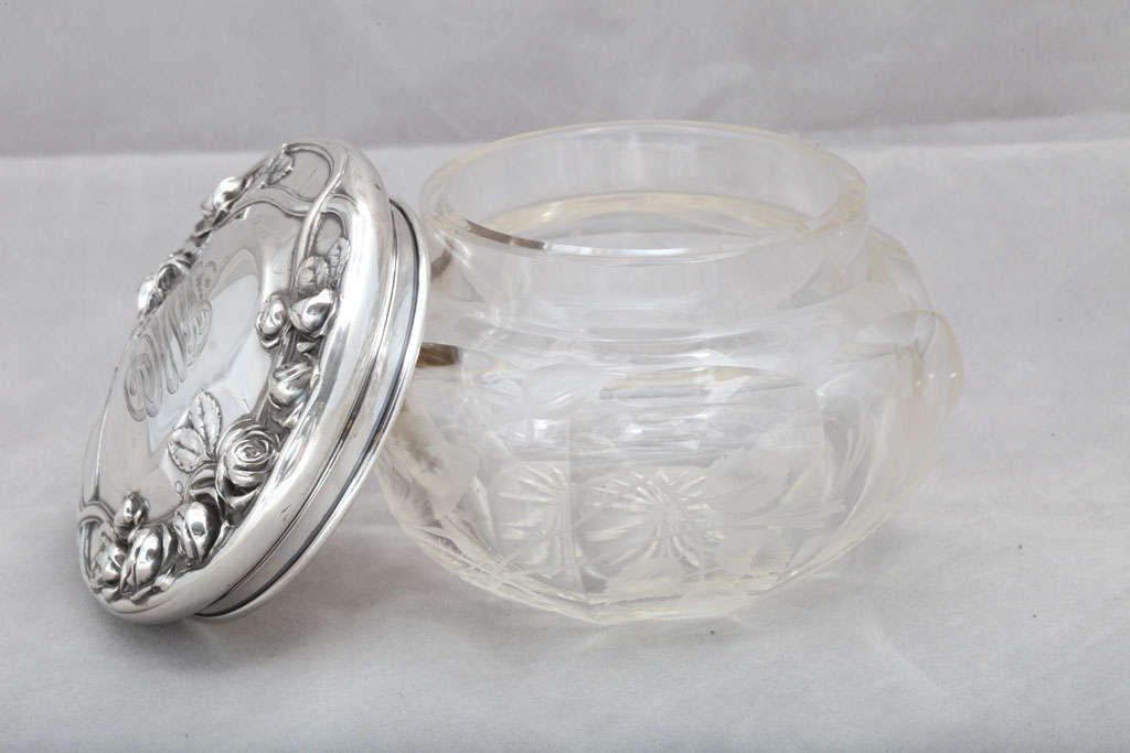 Beautiful, Art Nouveau, sterling silver-lidded, intaglio (