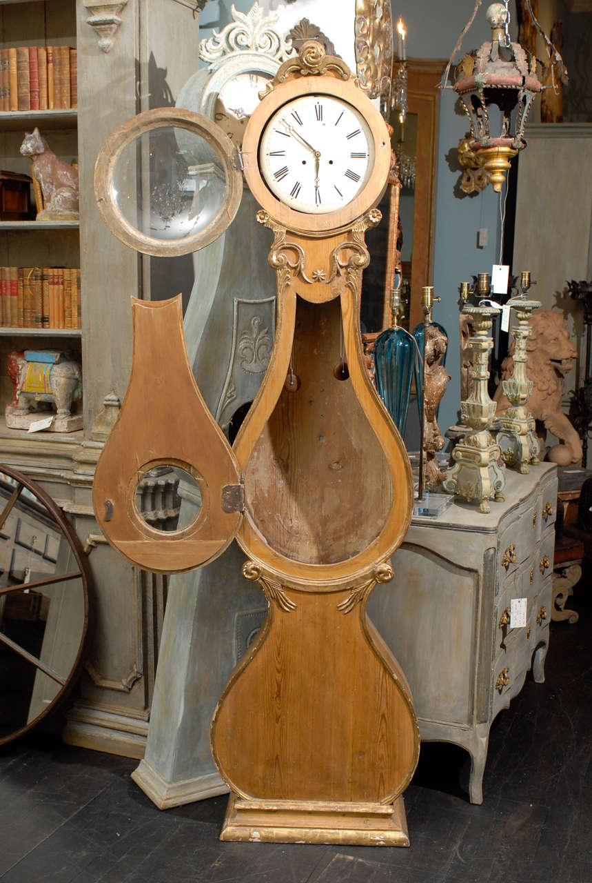 19th Century Fryksdahl Wooden Swedish Clock with Gilded Accents 2