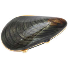 18k Gold Hand Painted Mussel Pill Box
