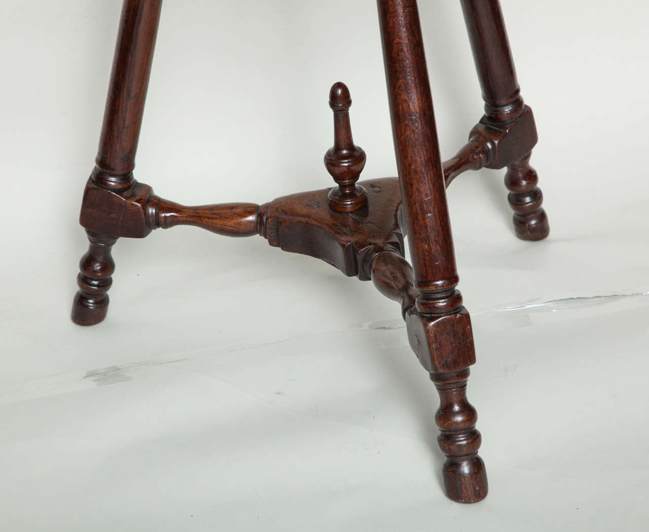 Georgian 18th Century Welsh Oak Cricket Table