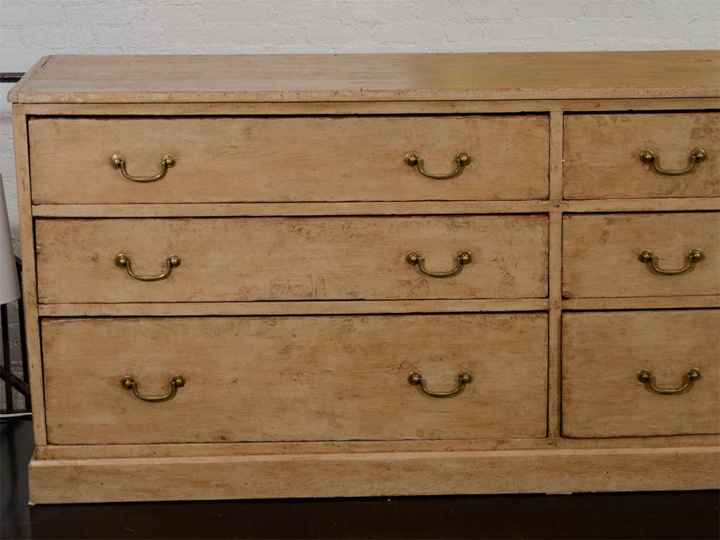 Large Chest of Drapers Drawers In Fair Condition For Sale In New York, NY