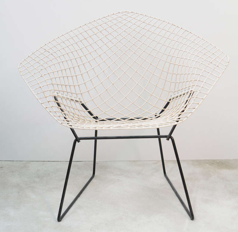 Harry Bertoia Knoll, Pair of Vintage Diamond Chairs at 1stDibs