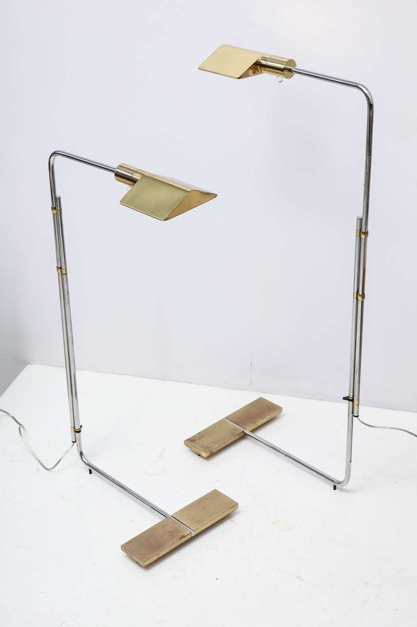 CEDRIC HARTMAN (b. 1929)
Pair of adjustable brass floor lamps that extend to 46.75 inches in height. Both have a dimmer switch and swiveling neck and head.
Signed.
American, c. 1985