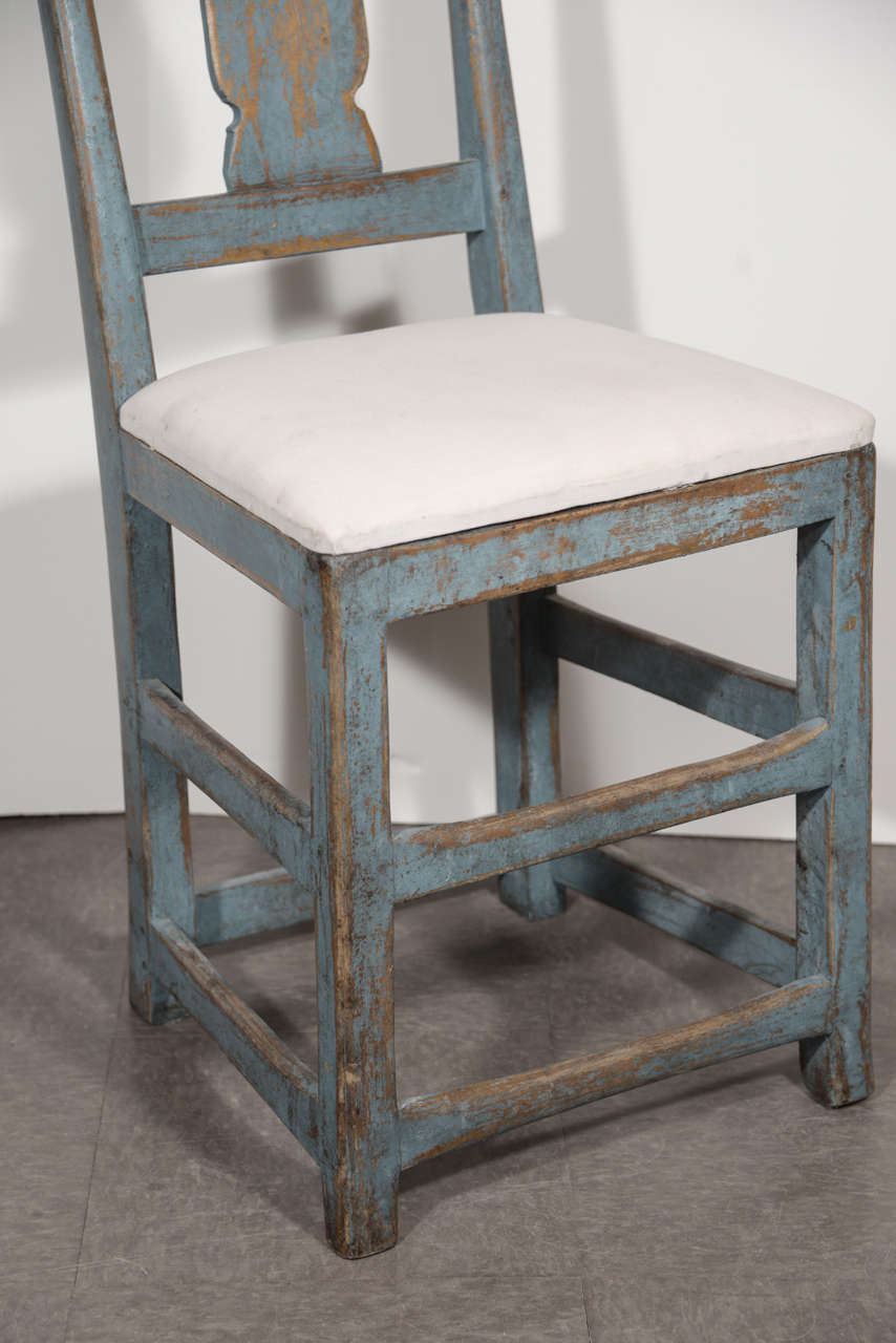 18th Century and Earlier Quirky pair of Swedish side chairs