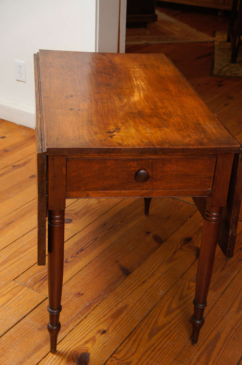 Early period American Cherry Drop Leaf Table, with drawer 1