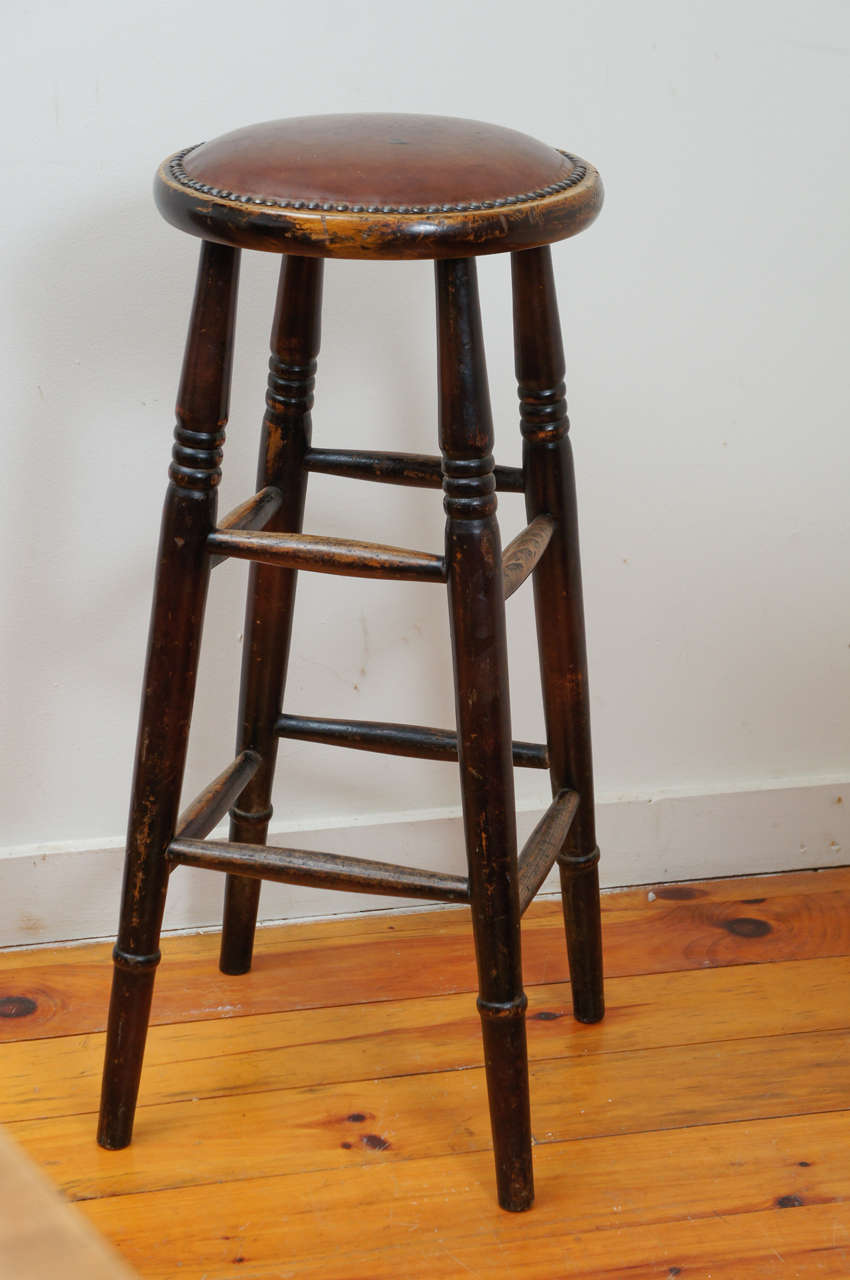 British Unique English Leather Seat Pub Stool