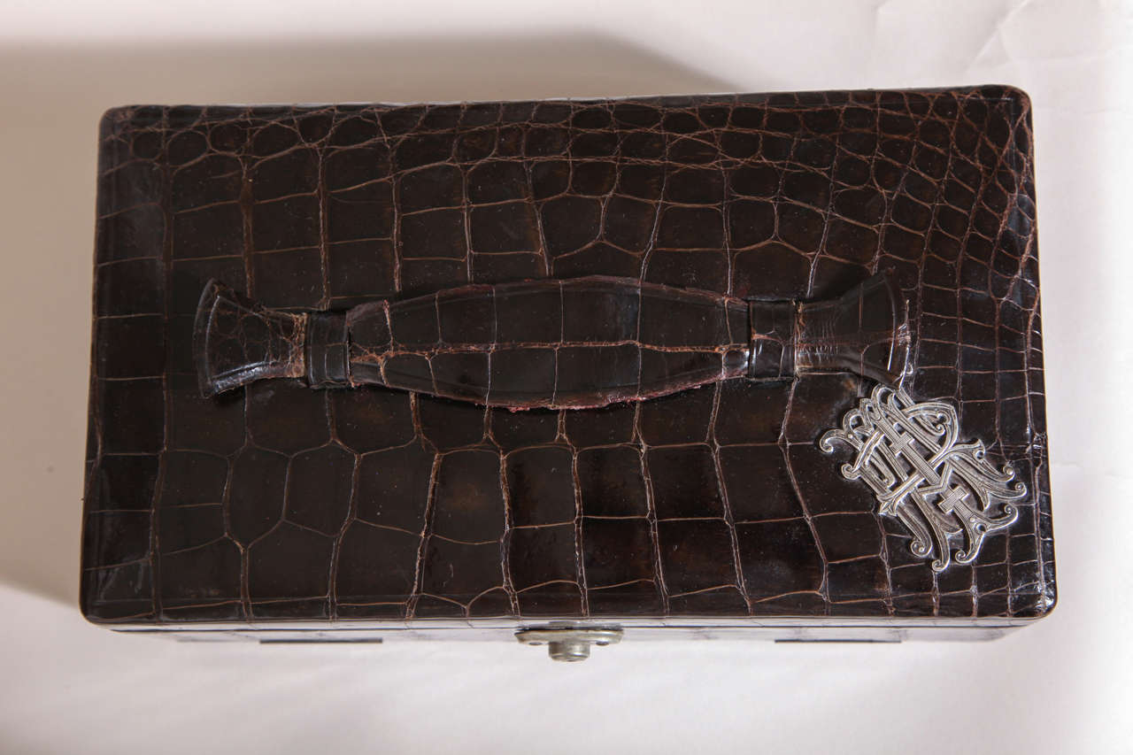 R.W. Forsyth Ltd. Scottish Art Deco Alligator Jewelry Box In Good Condition In New York, NY