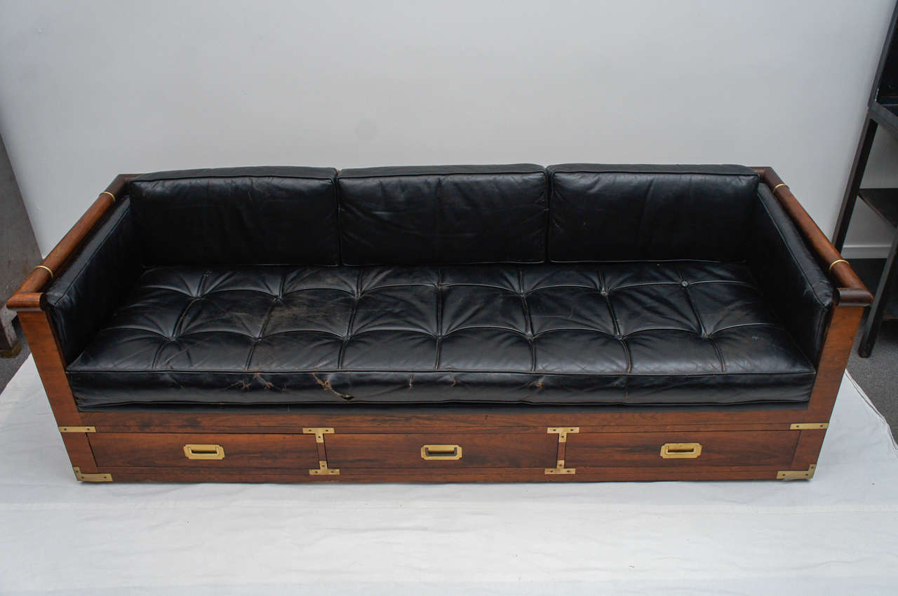 mid century Rosewood campaign sofa or daybed. ( 3 available ) (Moderne der Mitte des Jahrhunderts)