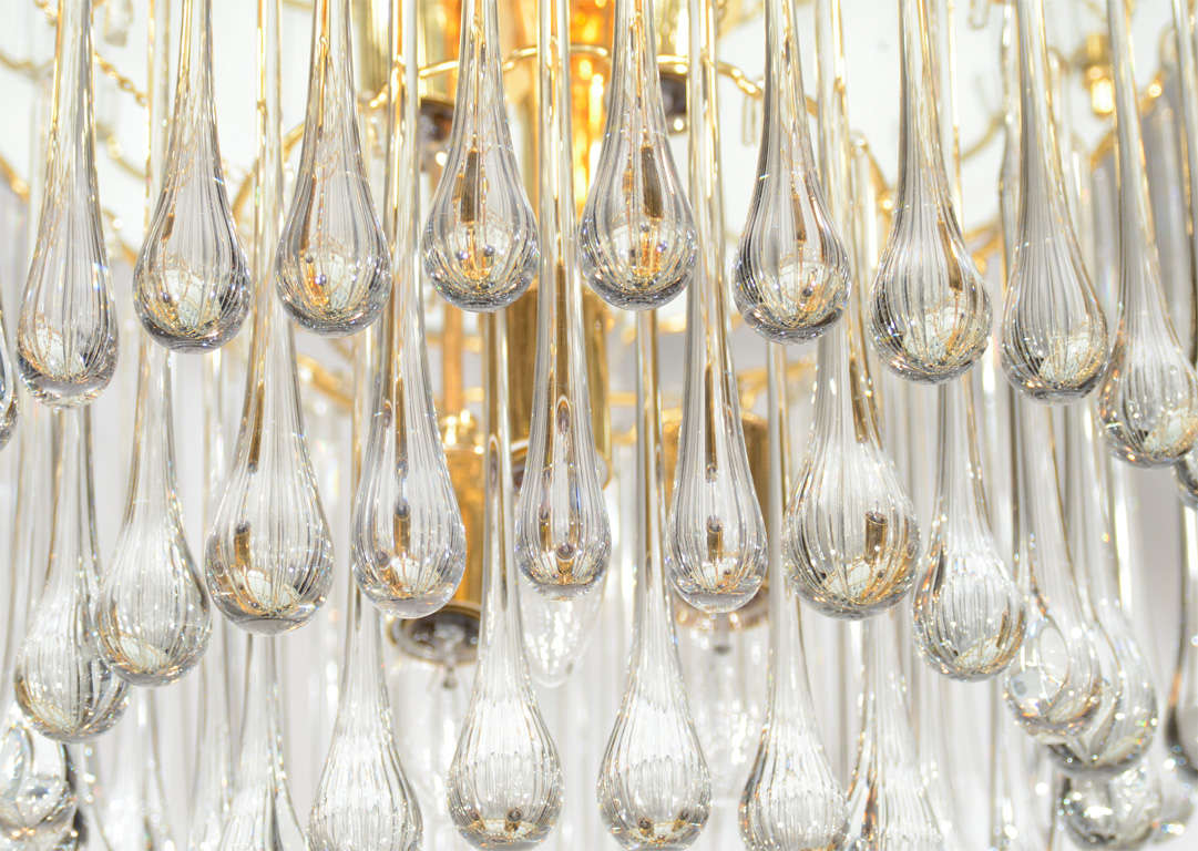 Luxurious Cascading Mirrored Chandelier In Excellent Condition In New York, NY