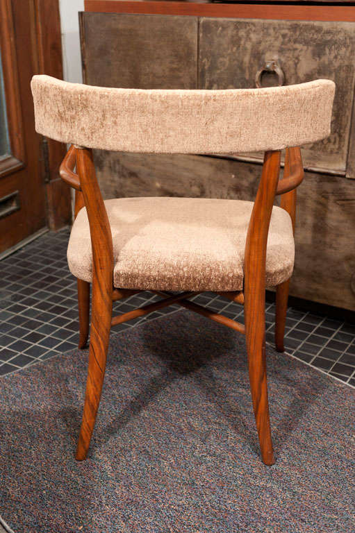 Armchair designed by Robsjohn-Gibbings for Widdicomb Furniture,
Grand Rapids.