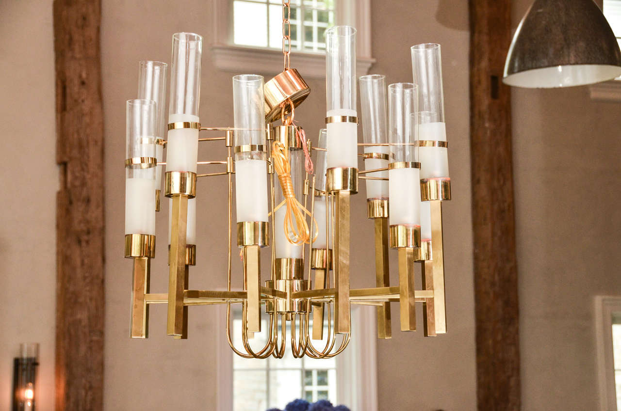 Gaetano Sciolari Chandelier With Brass and Glass Tubes In Excellent Condition In Sag Harbor, NY