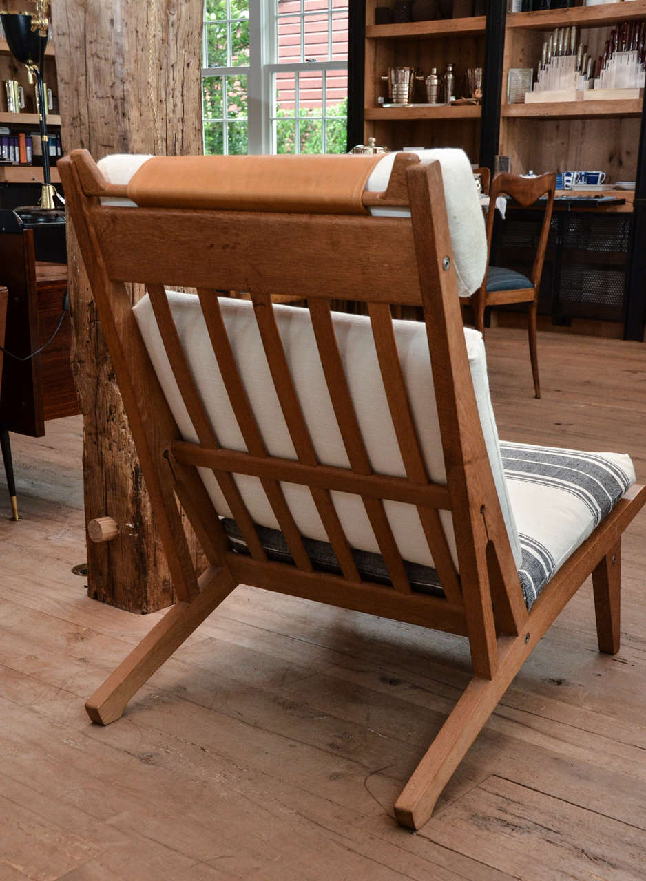 Mid-century Hans Wegner Deck Chair In Excellent Condition In Sag Harbor, NY
