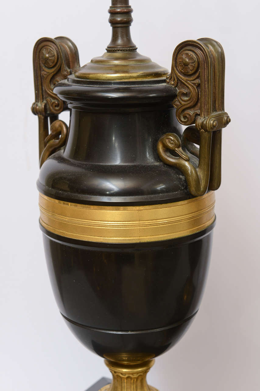 Pair of 19th Century French Neoclassical Urn Lamps For Sale 4