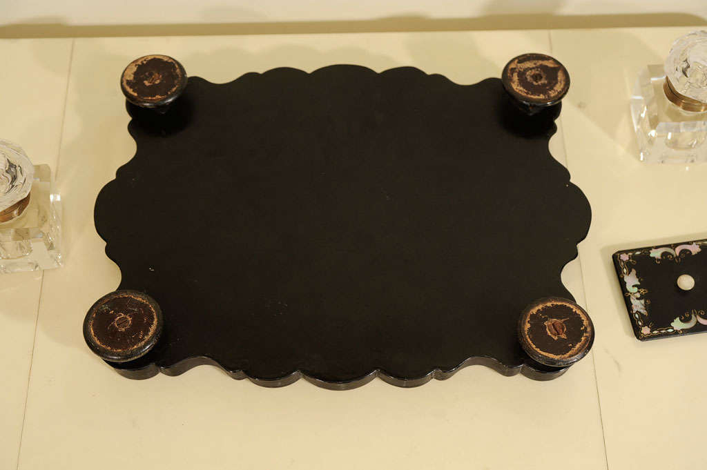 Victorian Inkwell with Mother-of-Pearl Inlay For Sale 1