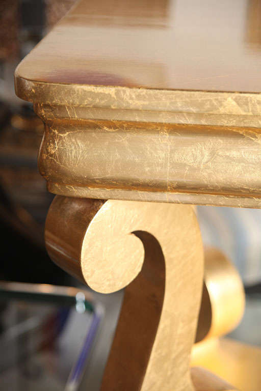 Lavish Gold Leafed Decorator Table For Sale 4