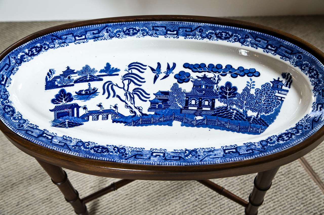 willow tray table with frame