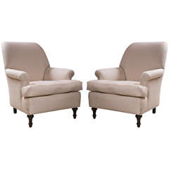 1950
s Club Chair Upholstered in Linen