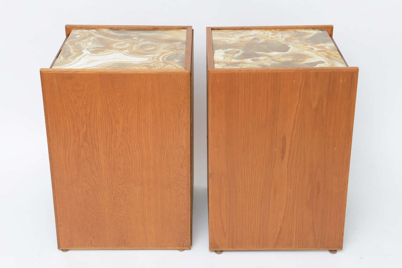 Superb Bespoke Palm Bay Teak Oak Onyx Bedside Tables In Excellent Condition In Miami, FL