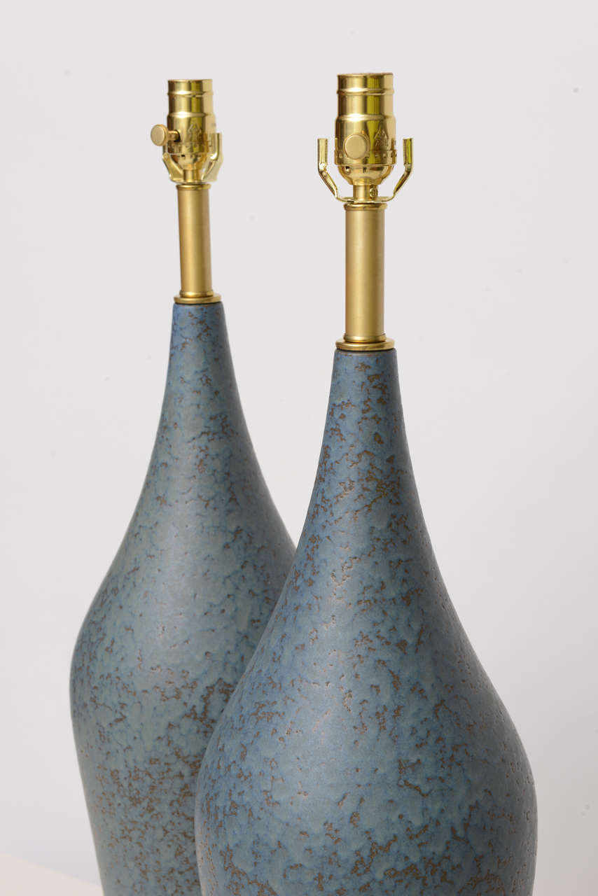 Fine Tall Mottled Drip Glaze Teardrop Pottery Table Lamps In Excellent Condition In Miami, FL