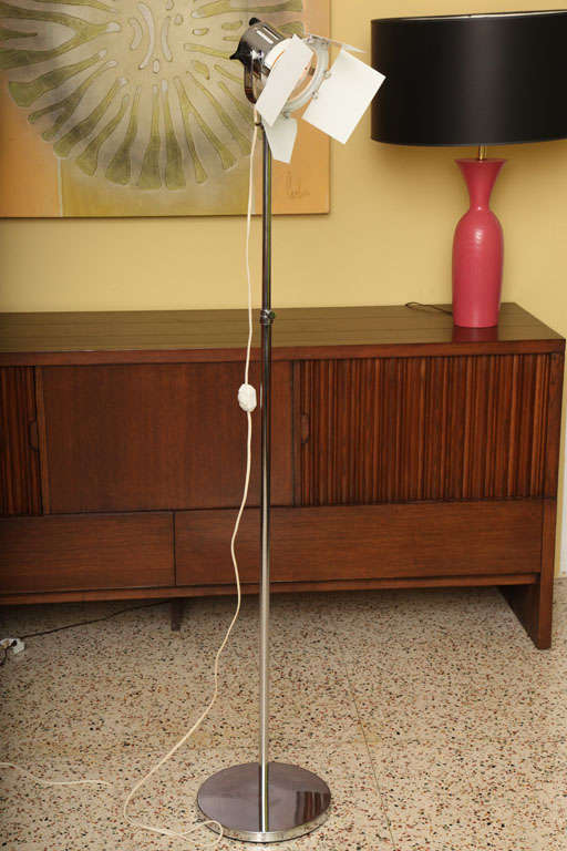 Versatile Klieg style Berkey Colortran Floor Lamp 2