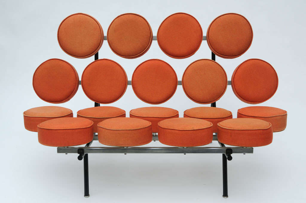 George Nelson Marshmallow sofa, model 5670
Manufactured by Herman Miller
A great example of an iconic form.
