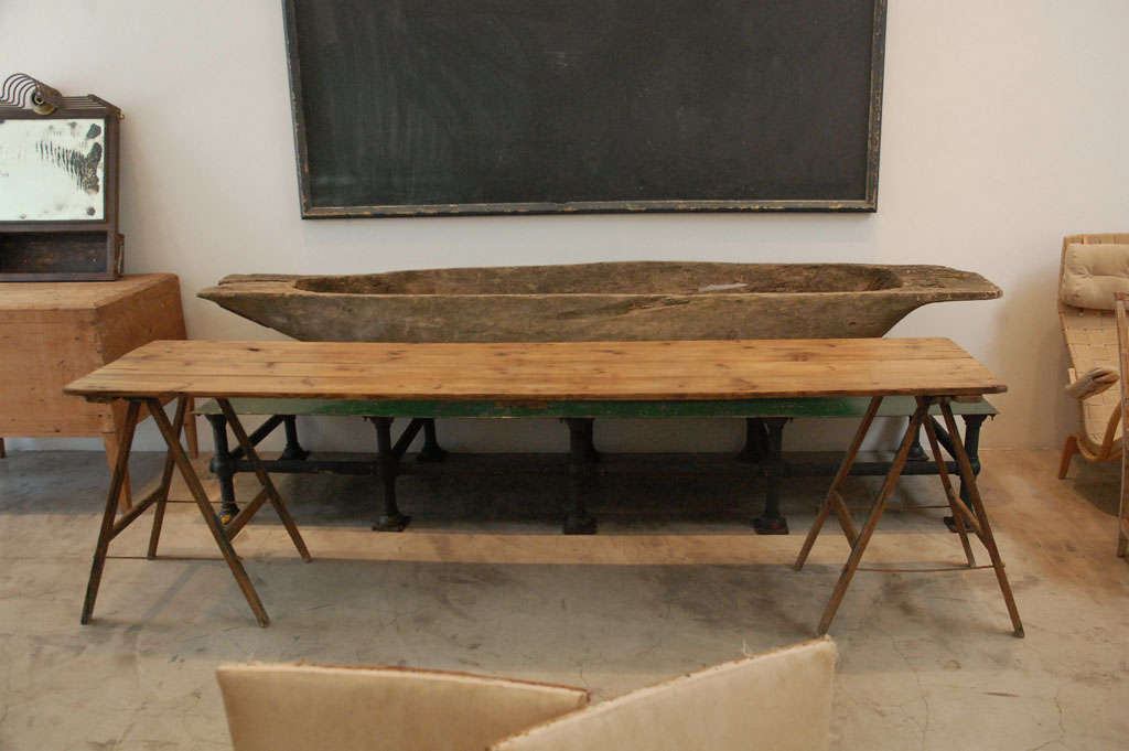 a simple and useable piece of americana in it's original patina & finish.