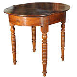 18th Century Oval Table with Turned Legs Antique 18th Century Oval Table with Turned Legs