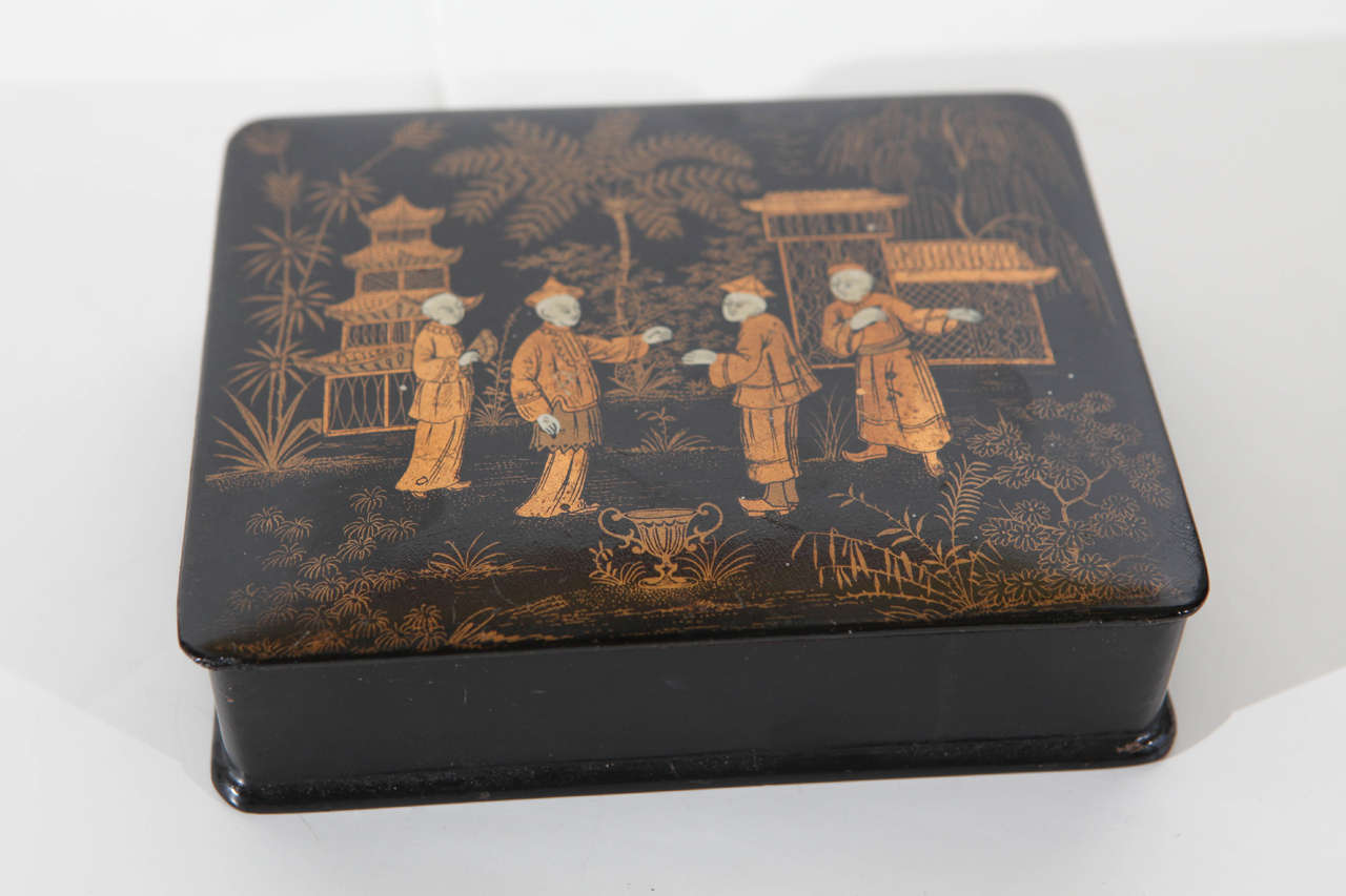 English 19th Century Chinoiserie Boxes For Sale